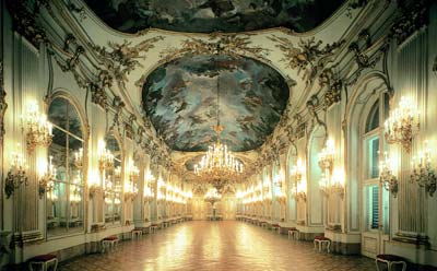 Great Gallery Schoenbrunn Palace