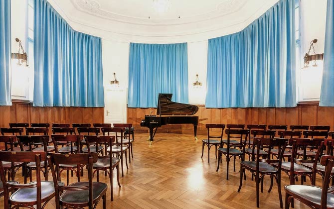 Picture: Ehrbar Salon