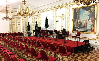 Weissgoldzimmer im Schloss Schönbrunn